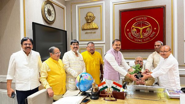 आज विधान परिषद् में “दैवीय आपदा प्रबंधन समिति” की प्रथम बैठक संपन्न