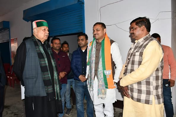 माननीय मंत्री श्री सूर्य प्रताप शाही जी का मार्गदर्शन एवं चुनाव की तैयारी चर्चा हुईं